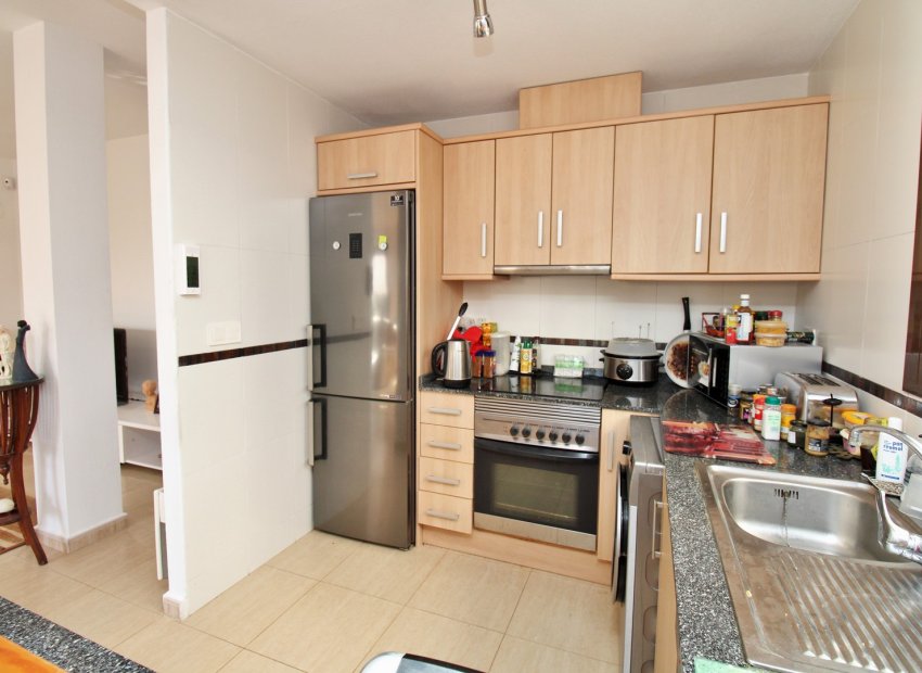 Resale - Villa - Villamartín - PAU 8