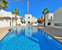 Resale - Villa - Villamartín - PAU 8