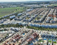 Resale - Villa - Villamartín - PAU 8