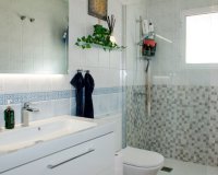 Resale - Villa - Villamartín - PAU 8