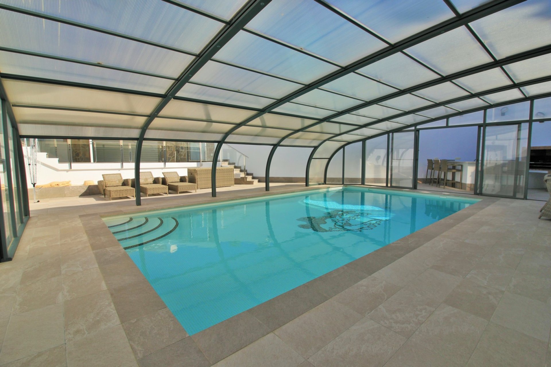 Resale - Villa - Villamartín