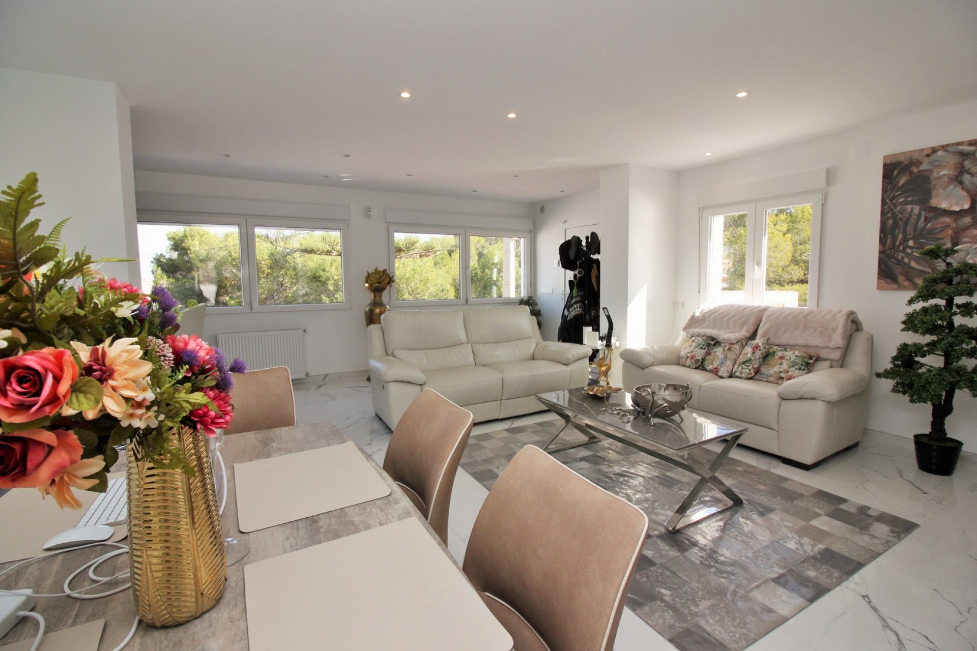 Resale - Villa - Villamartín