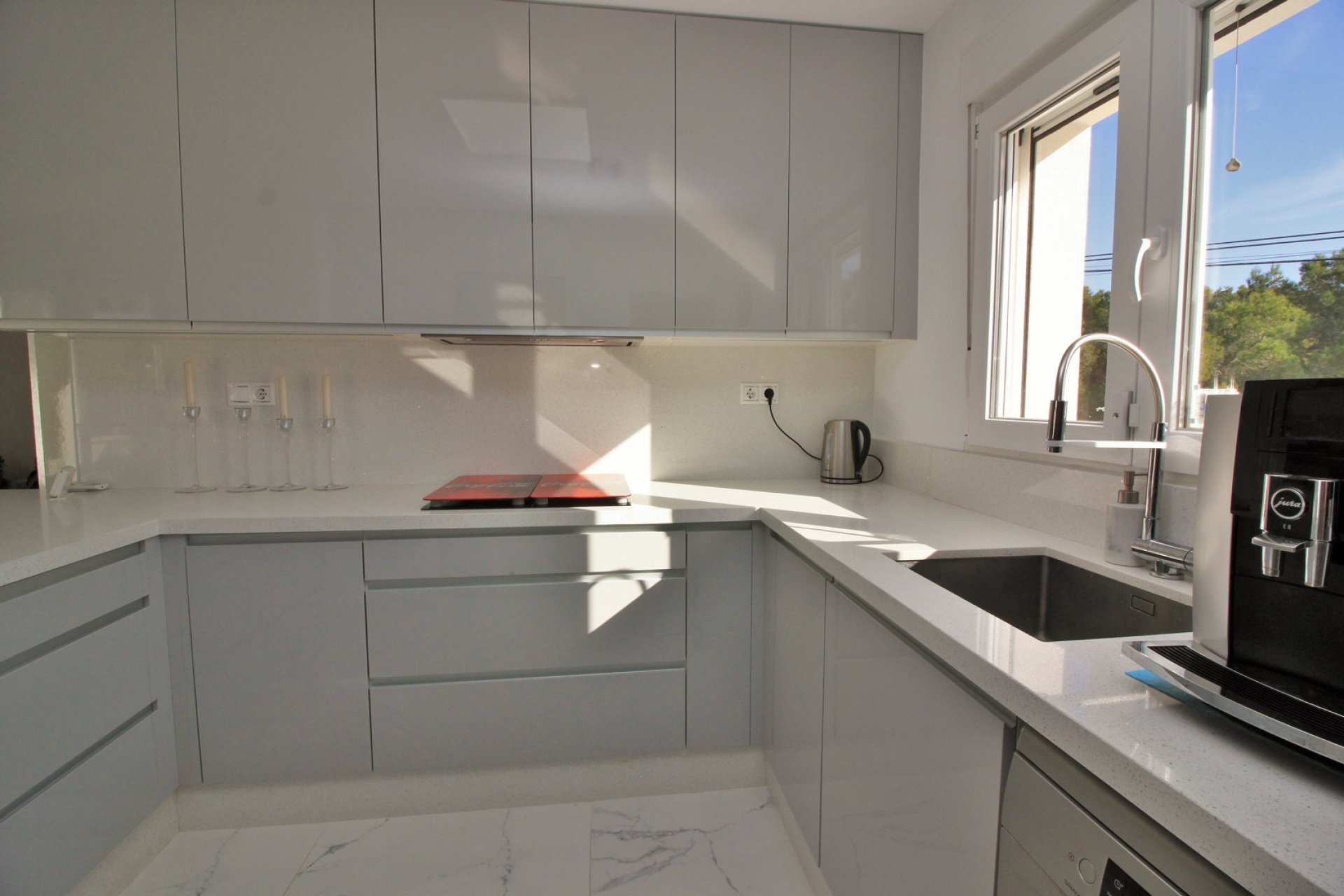 Resale - Villa - Villamartín