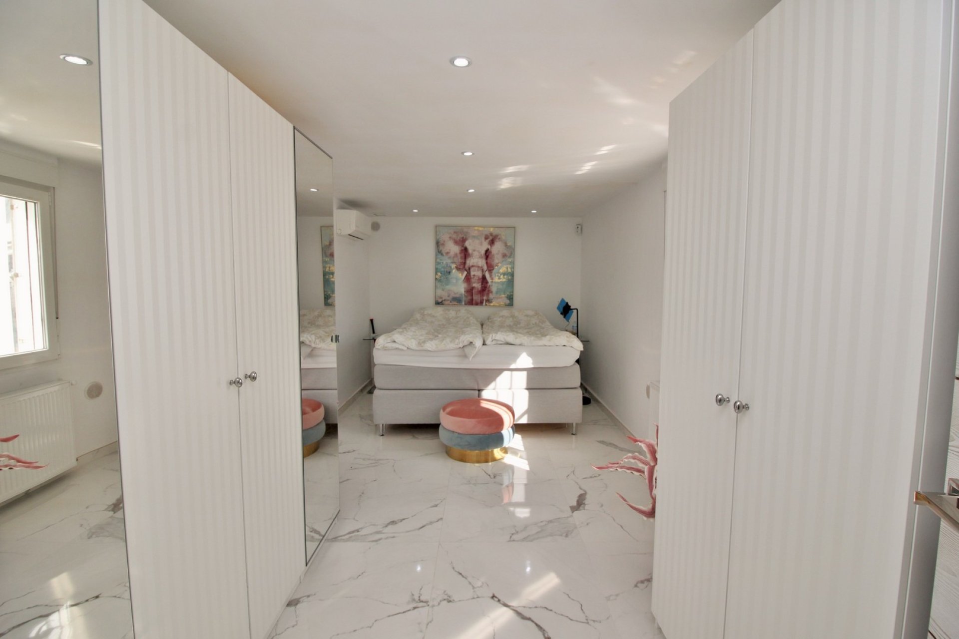 Resale - Villa - Villamartín