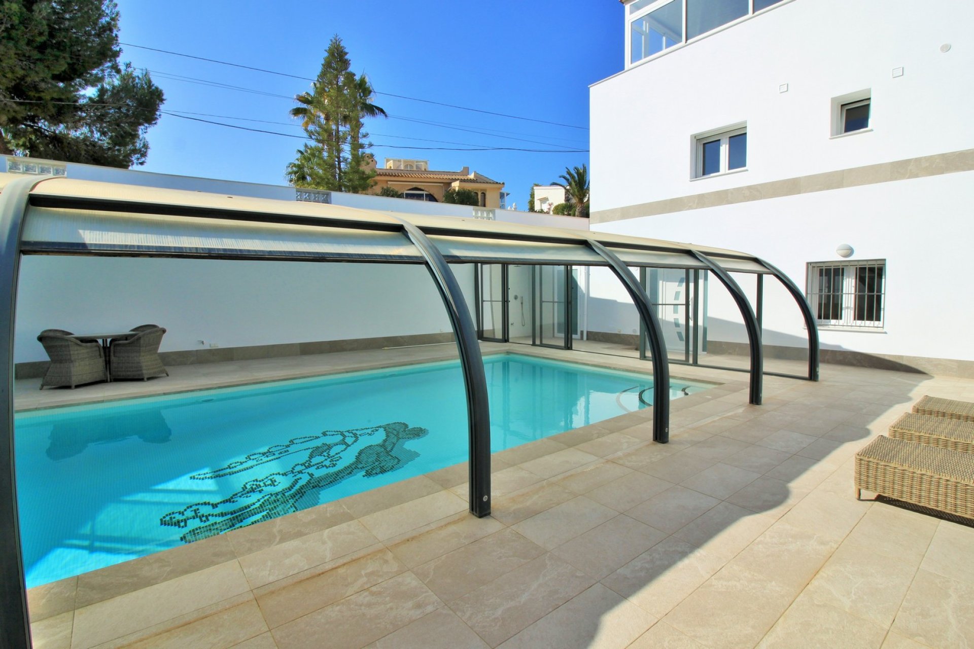 Resale - Villa - Villamartín