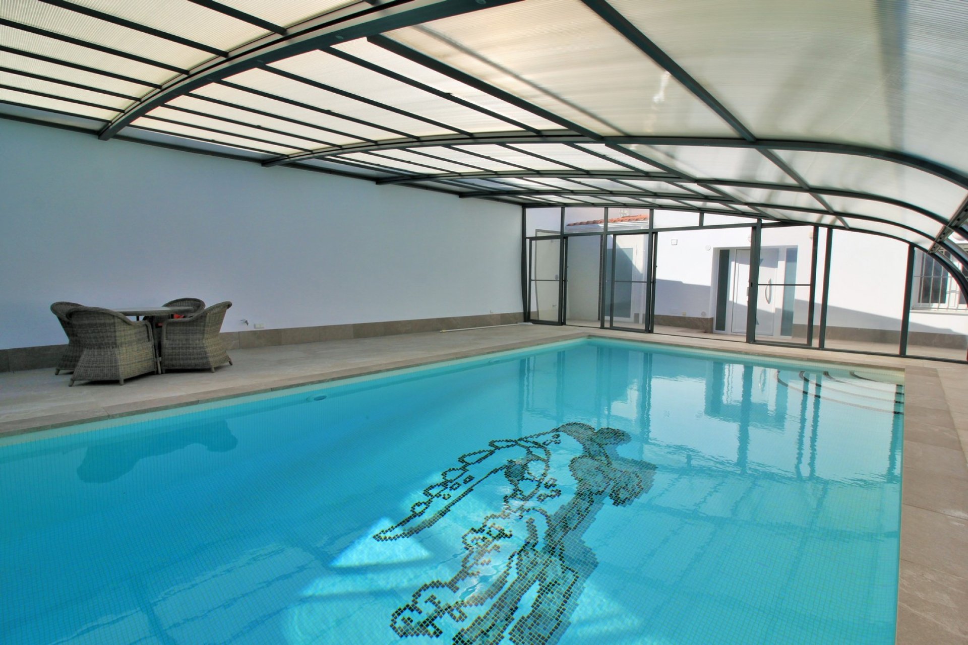 Resale - Villa - Villamartín