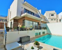 Resale - Villa - Villamartín