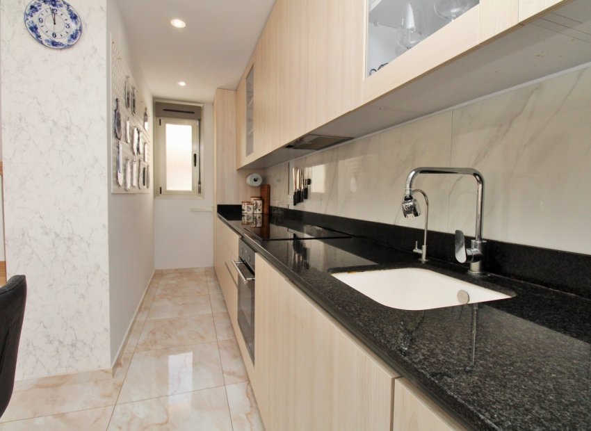 Resale - Villa - Villamartín