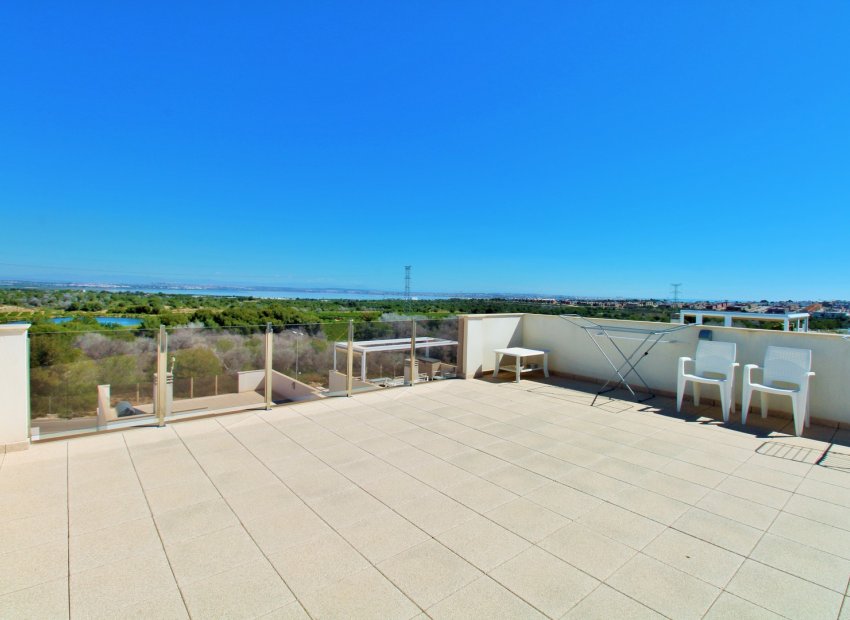 Resale - Villa - Villamartín