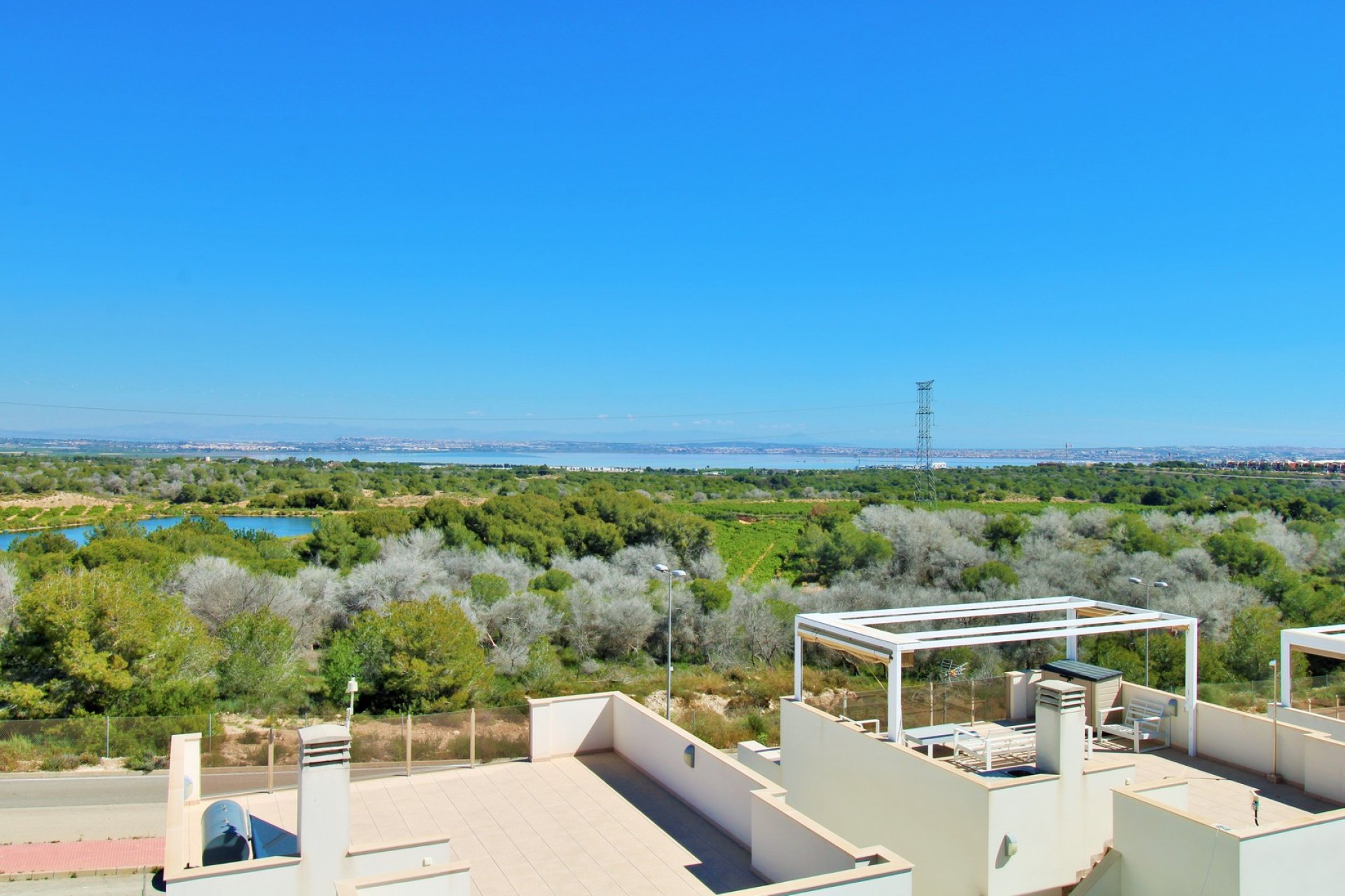 Resale - Villa - Villamartín