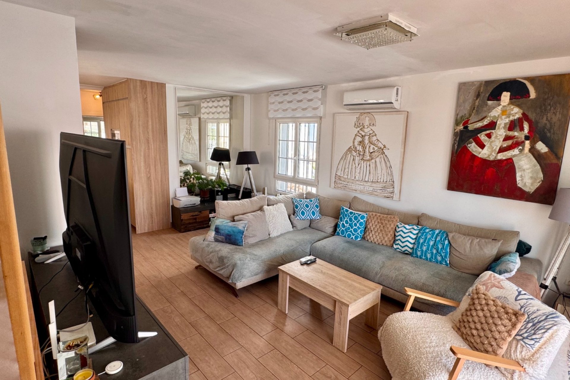 Resale - Villa - Villamartín