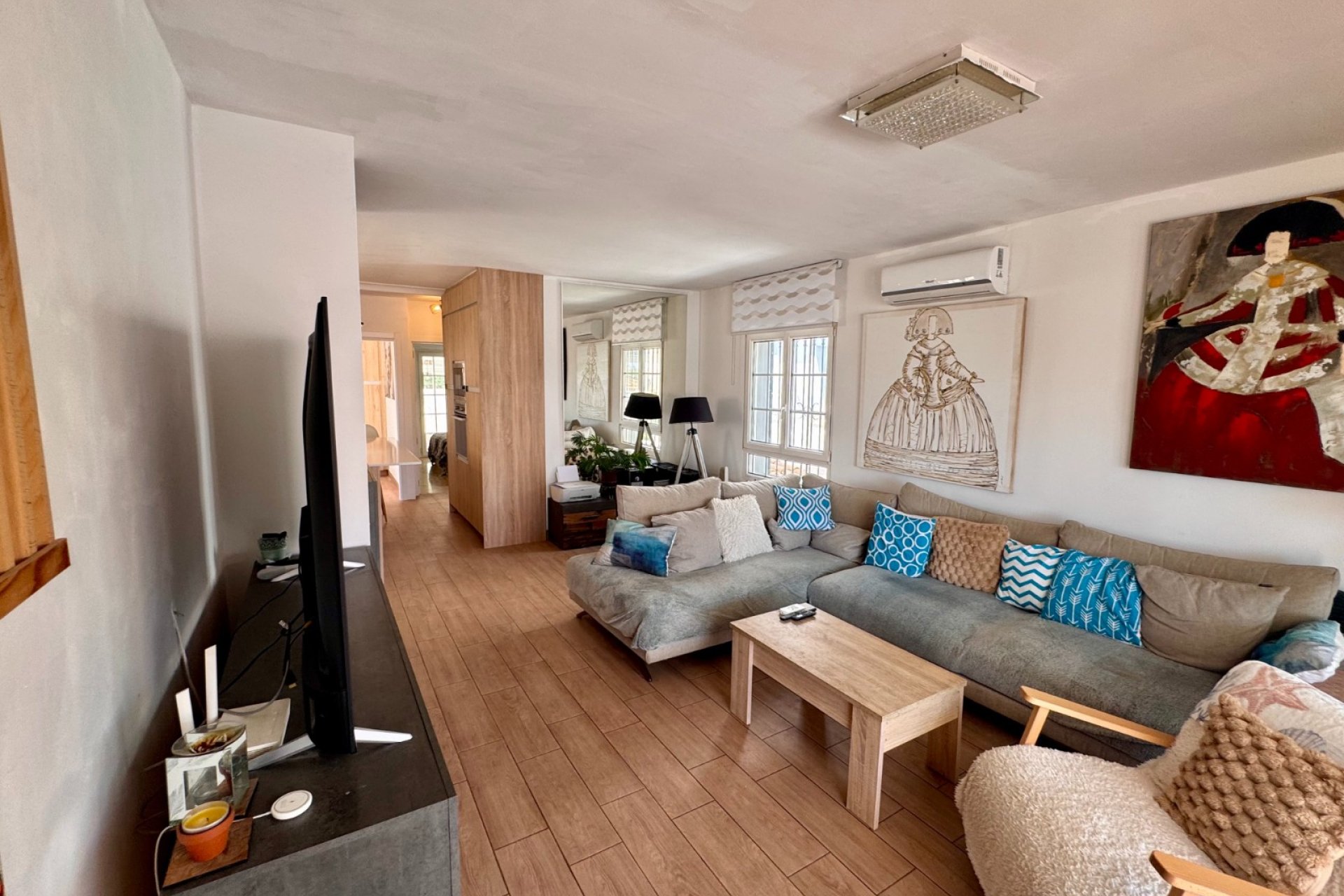Resale - Villa - Villamartín