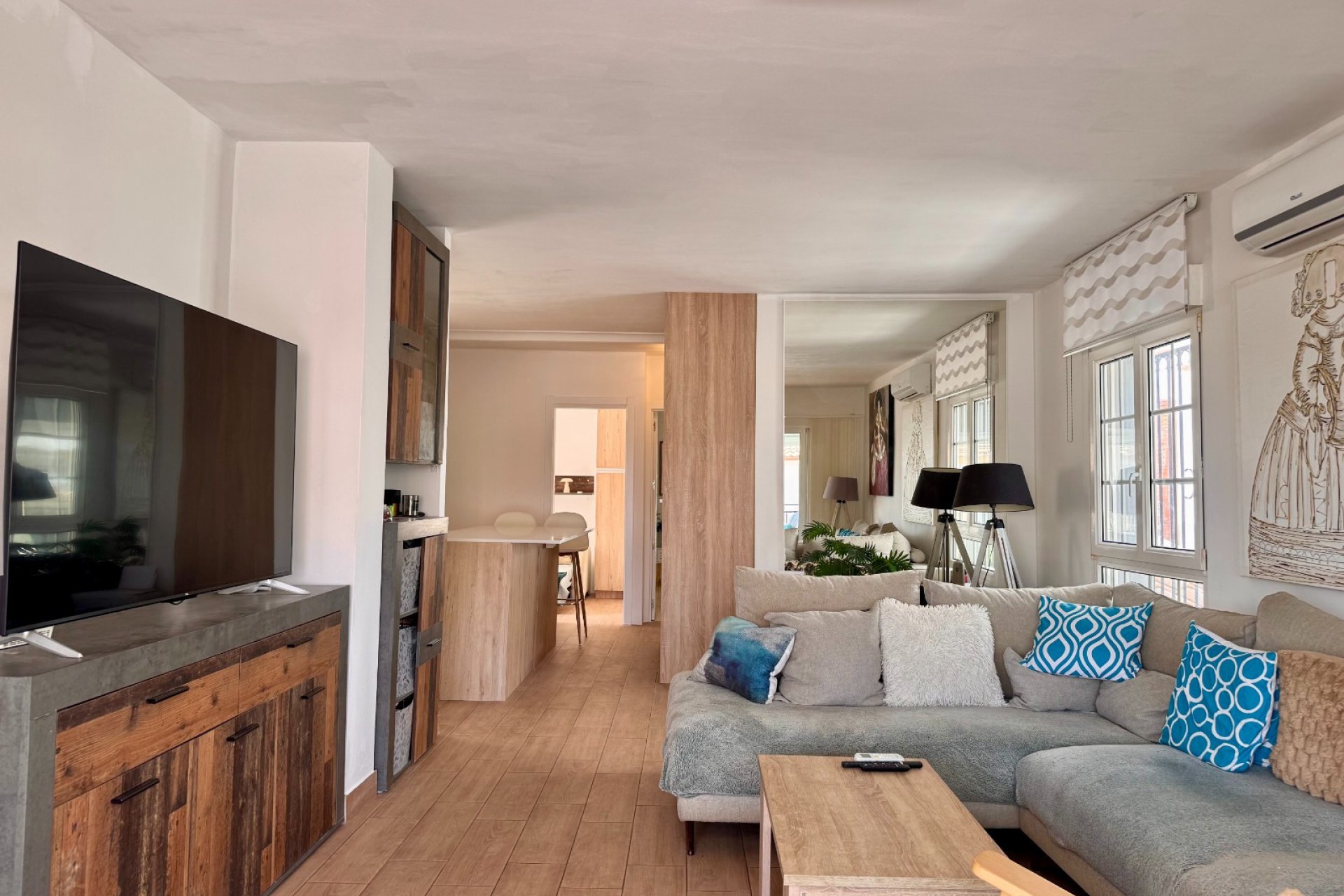 Resale - Villa - Villamartín