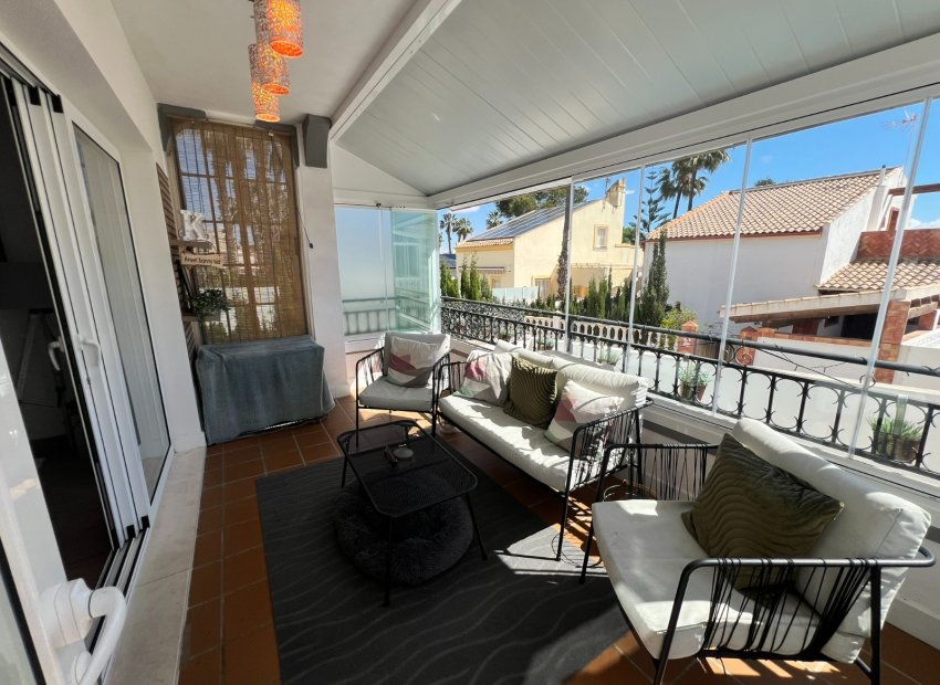 Resale - Villa - Villamartín