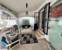 Resale - Villa - Villamartín