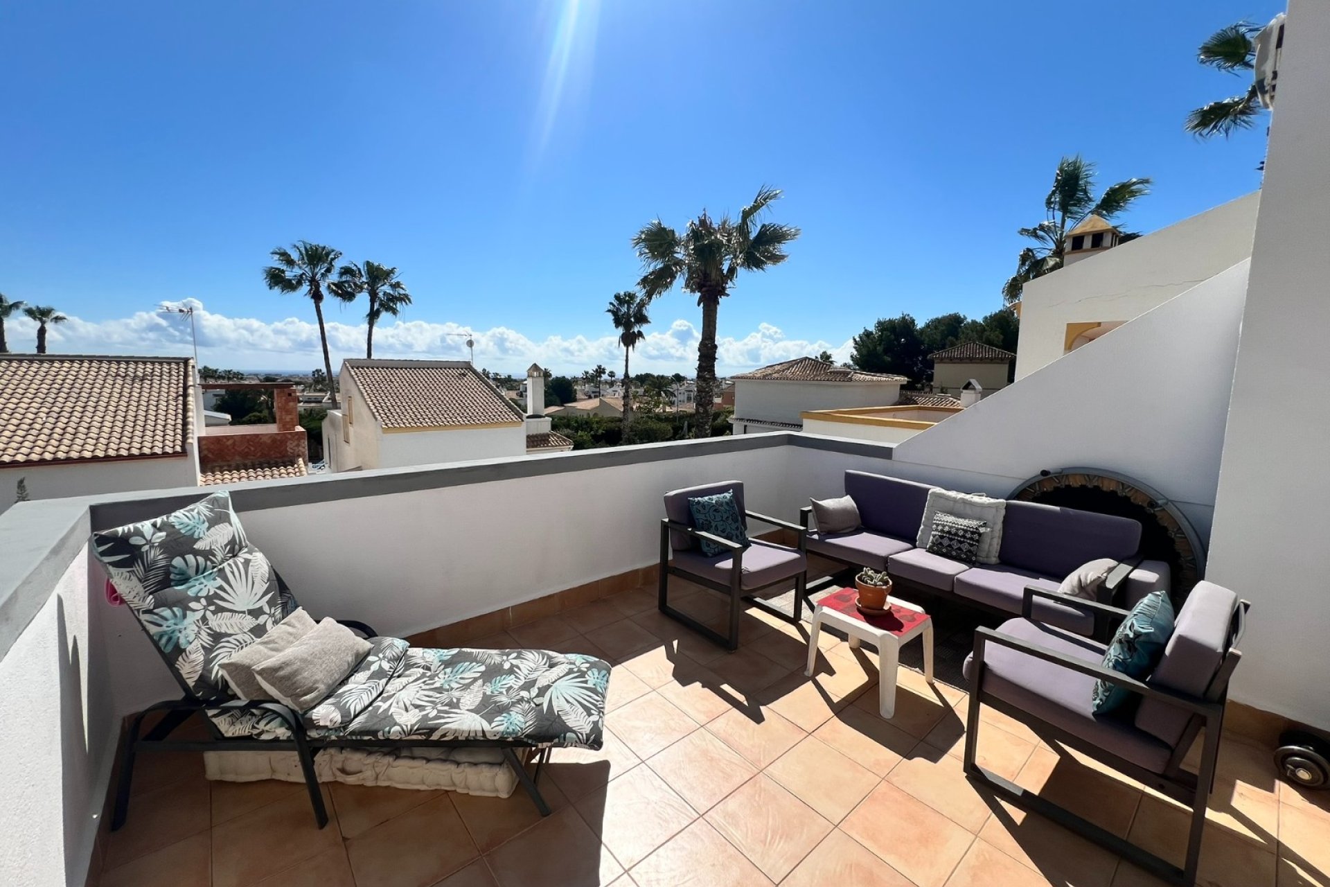 Resale - Villa - Villamartín