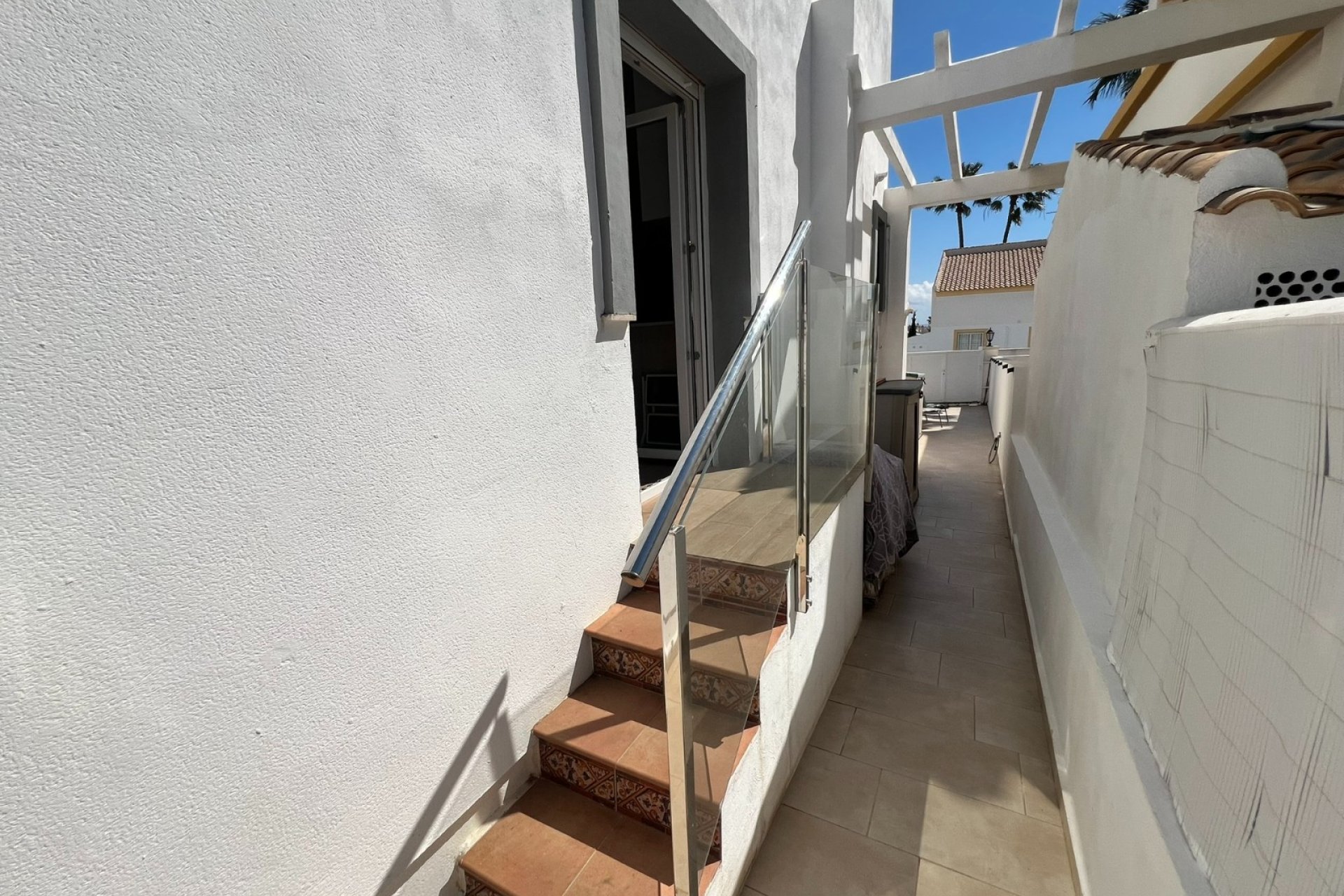 Resale - Villa - Villamartín