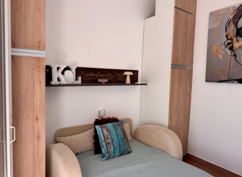 Resale - Villa - Villamartín