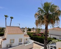 Resale - Villa - Villamartín