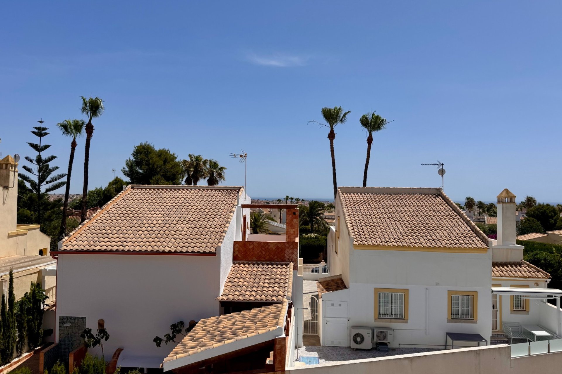 Resale - Villa - Villamartín