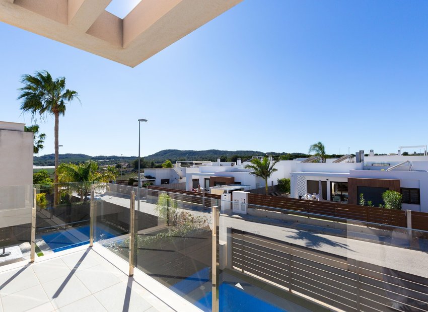 Resale - Villa - Vistabella