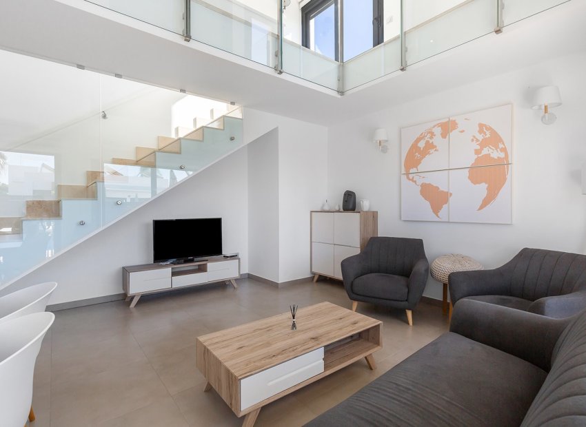 Resale - Villa - Vistabella