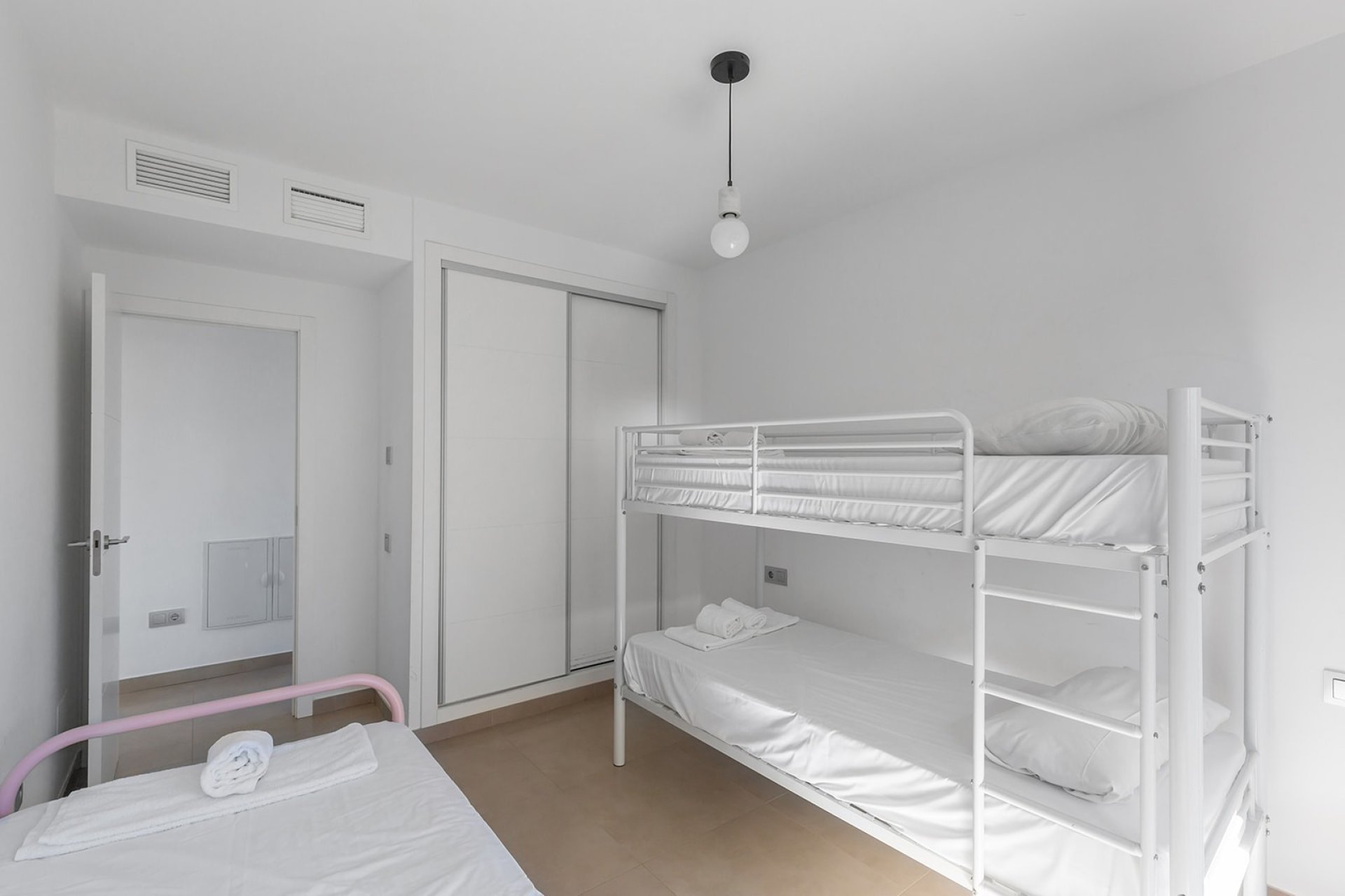 Resale - Villa - Vistabella