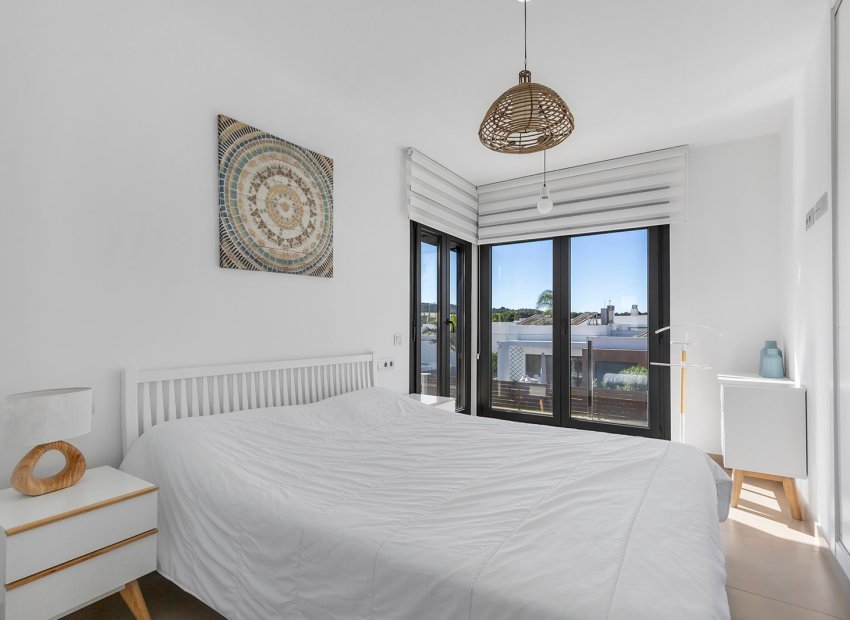 Resale - Villa - Vistabella