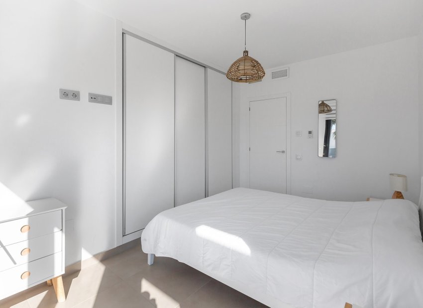 Resale - Villa - Vistabella