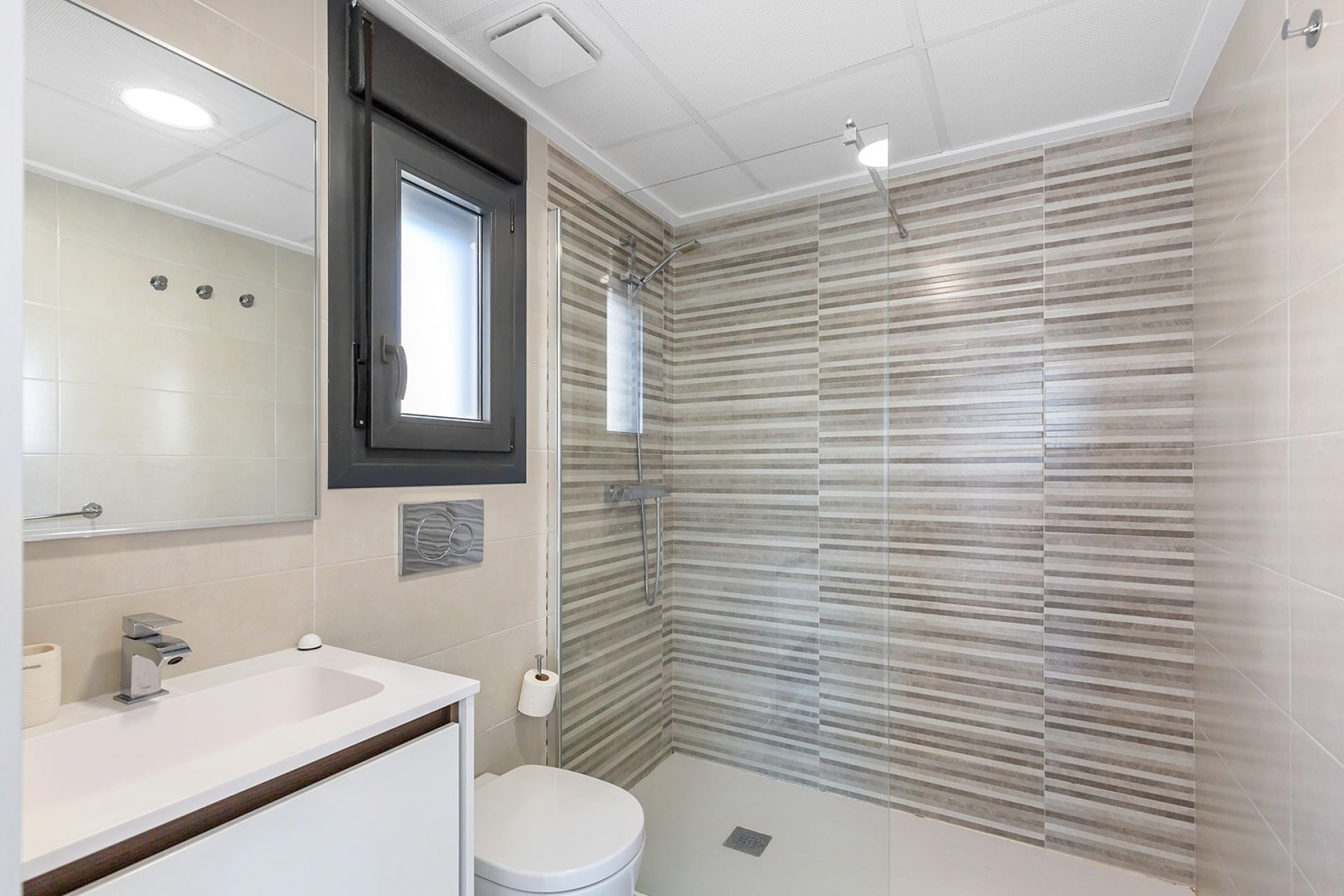 Resale - Villa - Vistabella