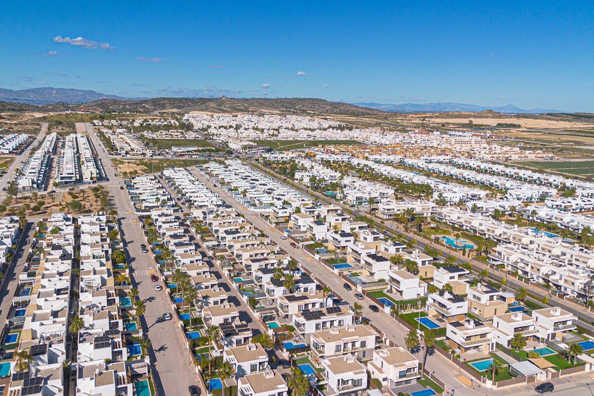 Resale - Villa - Vistabella