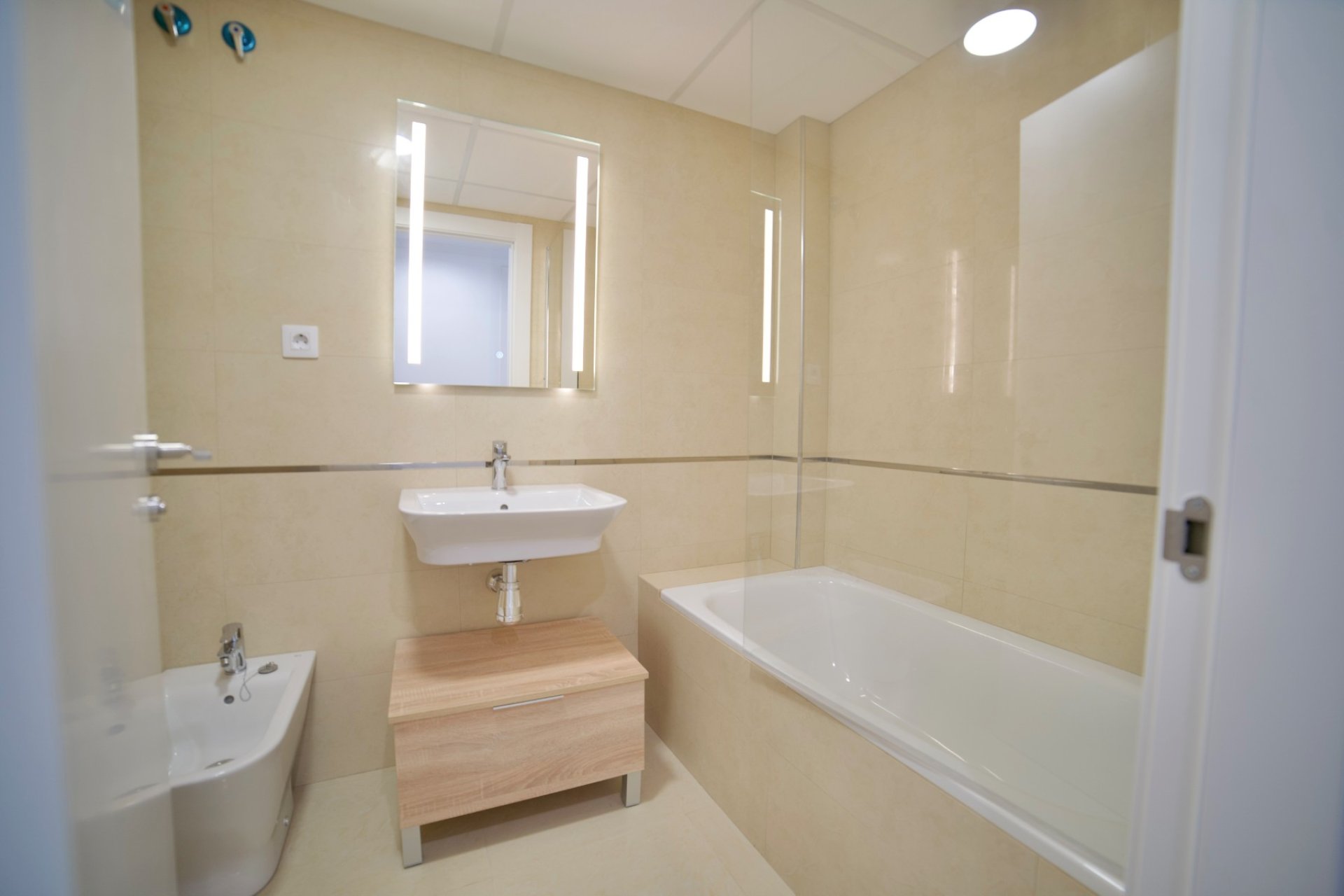 Reventa - Apartamento / piso - Águilas - Las Lomas
