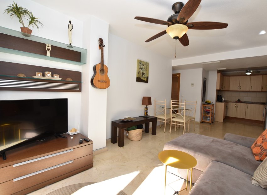 Reventa - Apartamento / piso - Algorfa