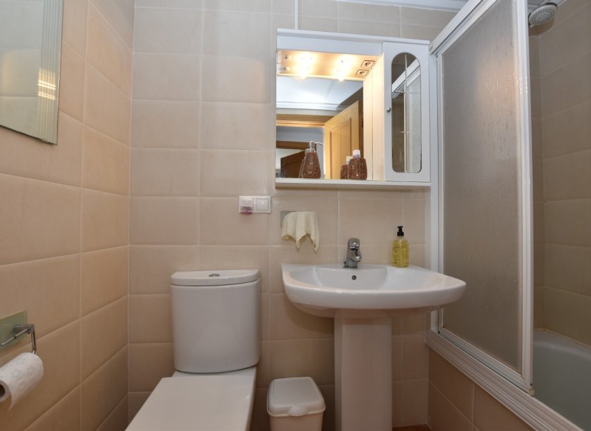 Reventa - Apartamento / piso - Algorfa