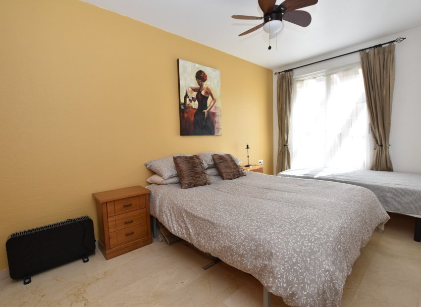 Reventa - Apartamento / piso - Algorfa