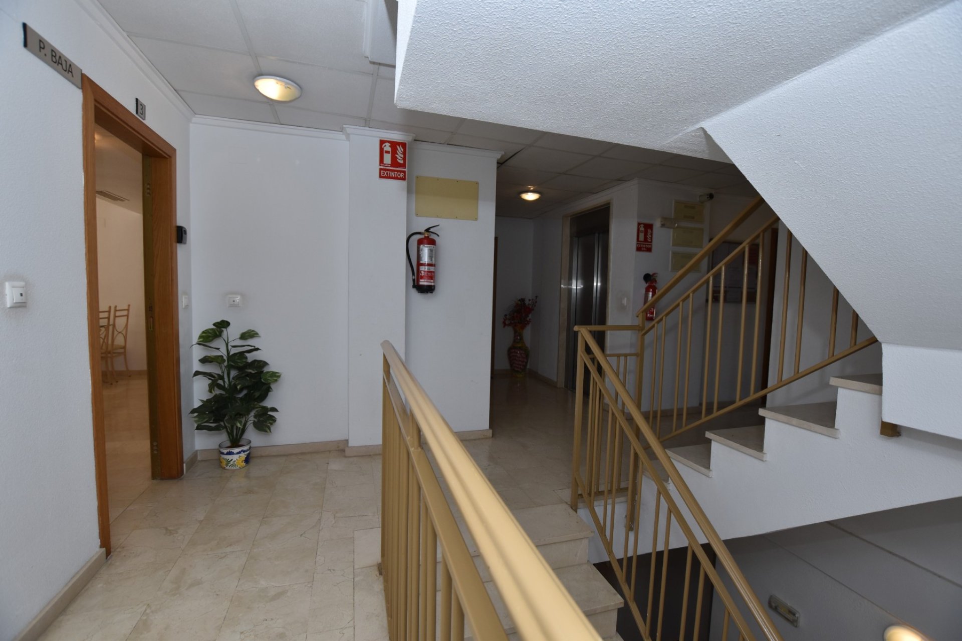 Reventa - Apartamento / piso - Algorfa
