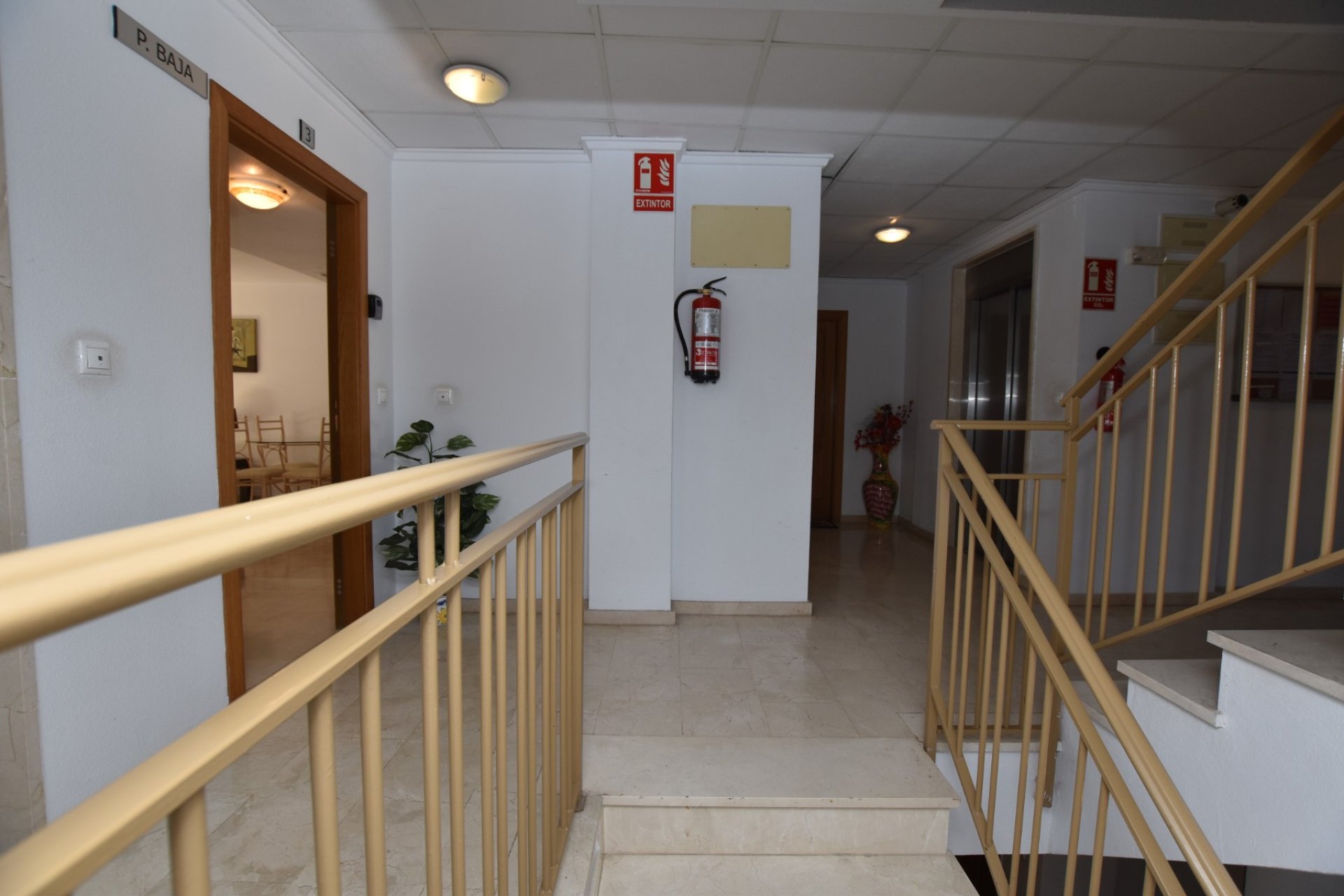Reventa - Apartamento / piso - Algorfa