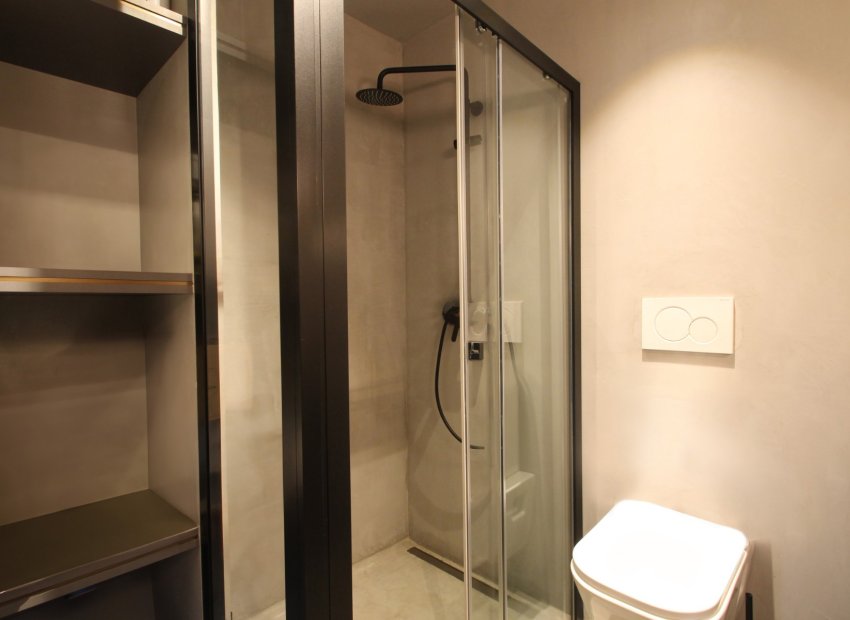 Reventa - Apartamento / piso - Alicante - Alicante centro