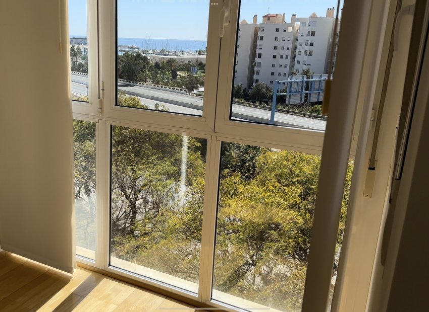 Reventa - Apartamento / piso - Alicante - Babel