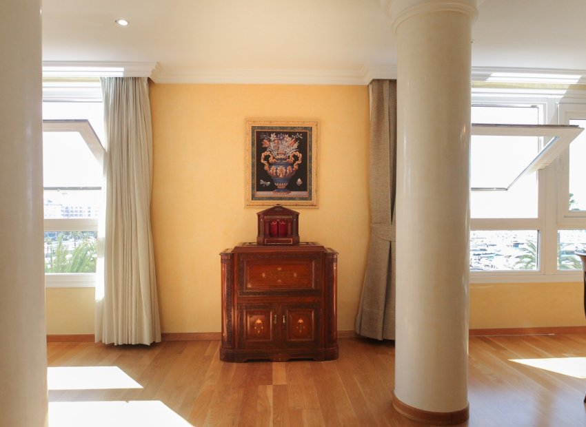 Reventa - Apartamento / piso - Alicante - Center