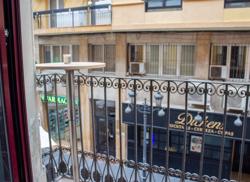 Reventa - Apartamento / piso - Alicante - Center