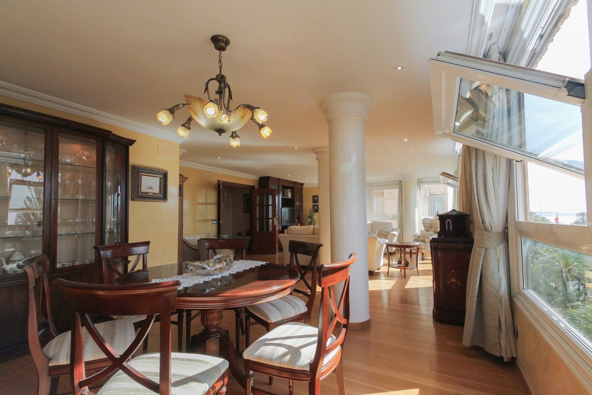 Reventa - Apartamento / piso - Alicante - - Centro  -