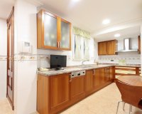 Reventa - Apartamento / piso - Alicante - - Centro  -