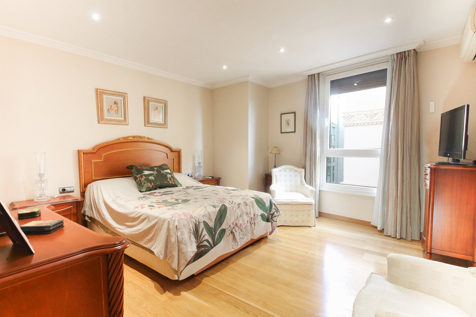 Reventa - Apartamento / piso - Alicante - - Centro  -