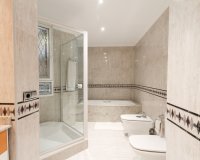 Reventa - Apartamento / piso - Alicante - - Centro  -