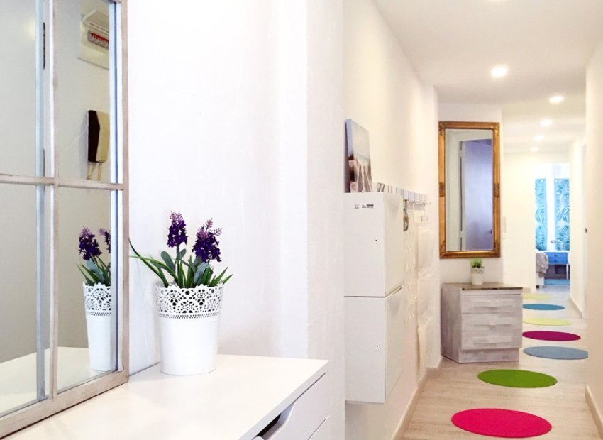 Reventa - Apartamento / piso - Alicante - Mercado