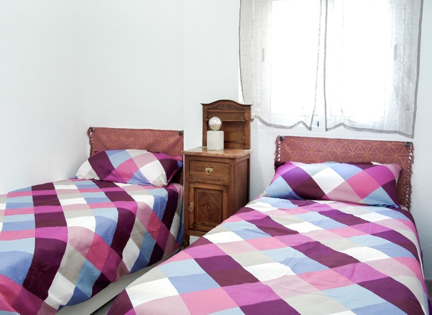 Reventa - Apartamento / piso - Alicante - Mercado