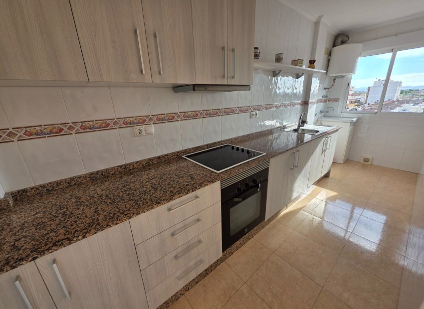 Reventa - Apartamento / piso - Almoradí - Center