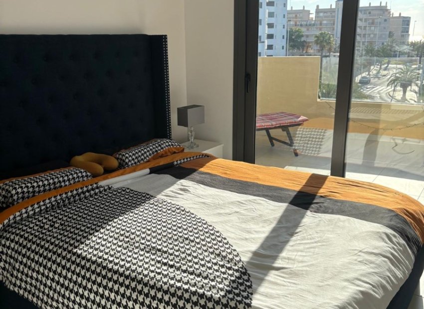 Reventa - Apartamento / piso - Arenales del Sol - Arenales