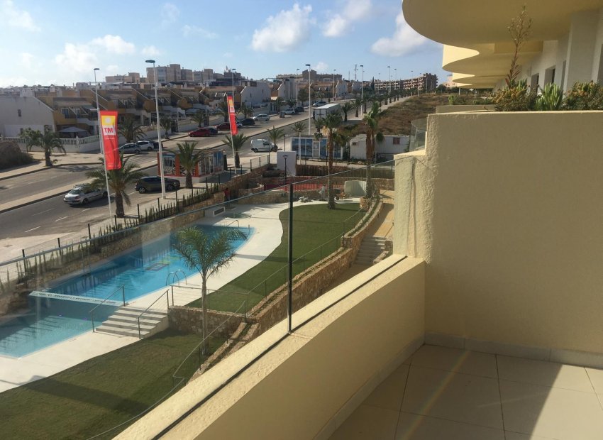 Reventa - Apartamento / piso - Arenales del Sol - Arenales